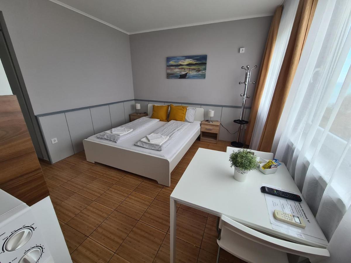 Surman Apartmanok Siófok Eksteriør bilde
