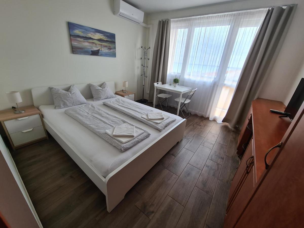 Surman Apartmanok Siófok Eksteriør bilde