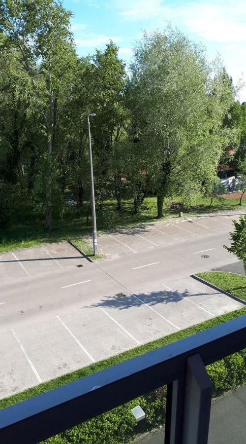 Surman Apartmanok Siófok Eksteriør bilde